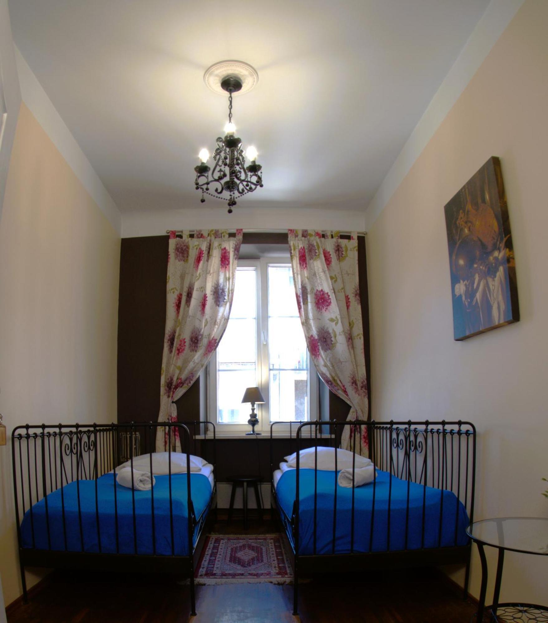 Chmielna Guest House Warsaw Ngoại thất bức ảnh